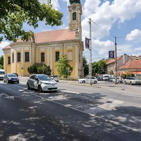 Mirage Monte アパート